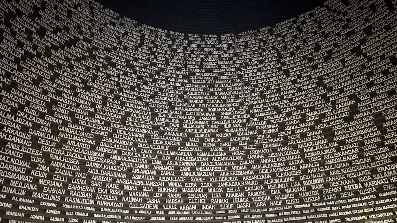 Ambil_Iktibar_Bencana_Tsunami_Dengan_Mengunjungi_Museum_Tsunami_Aceh_(2).png