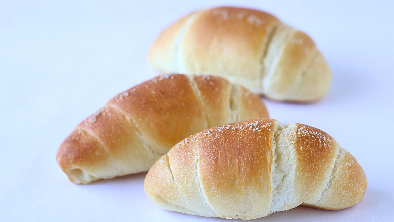Anda_Mesti_Cuba_Salt_Bread_Viral_Ini_Kalau_ke_Seoul!.png